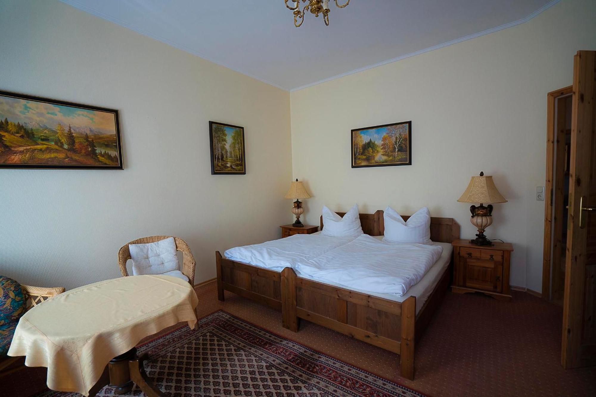 Pension am Dom Schwerin  Ruang foto